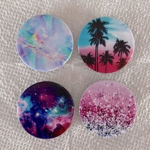 Pop sockets Pop grip from Amazon (come in a pack of 4)